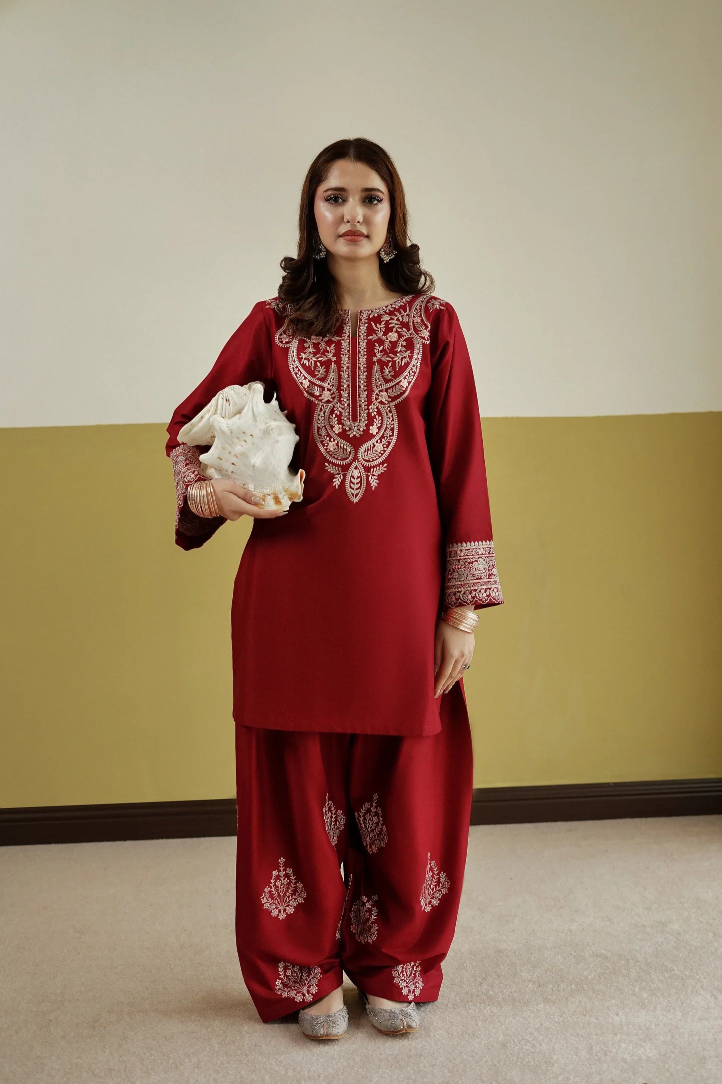 ANEESA EMBROIDED 2 PCS